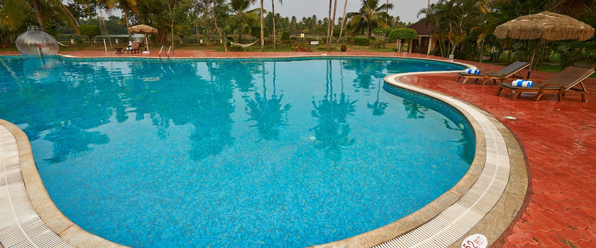 Club Mahindra Kumarakom Exterior foto